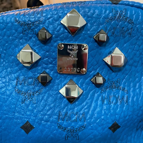 MCM Large Dual Stud Blue Leather Backpack - Picture 5 of 8